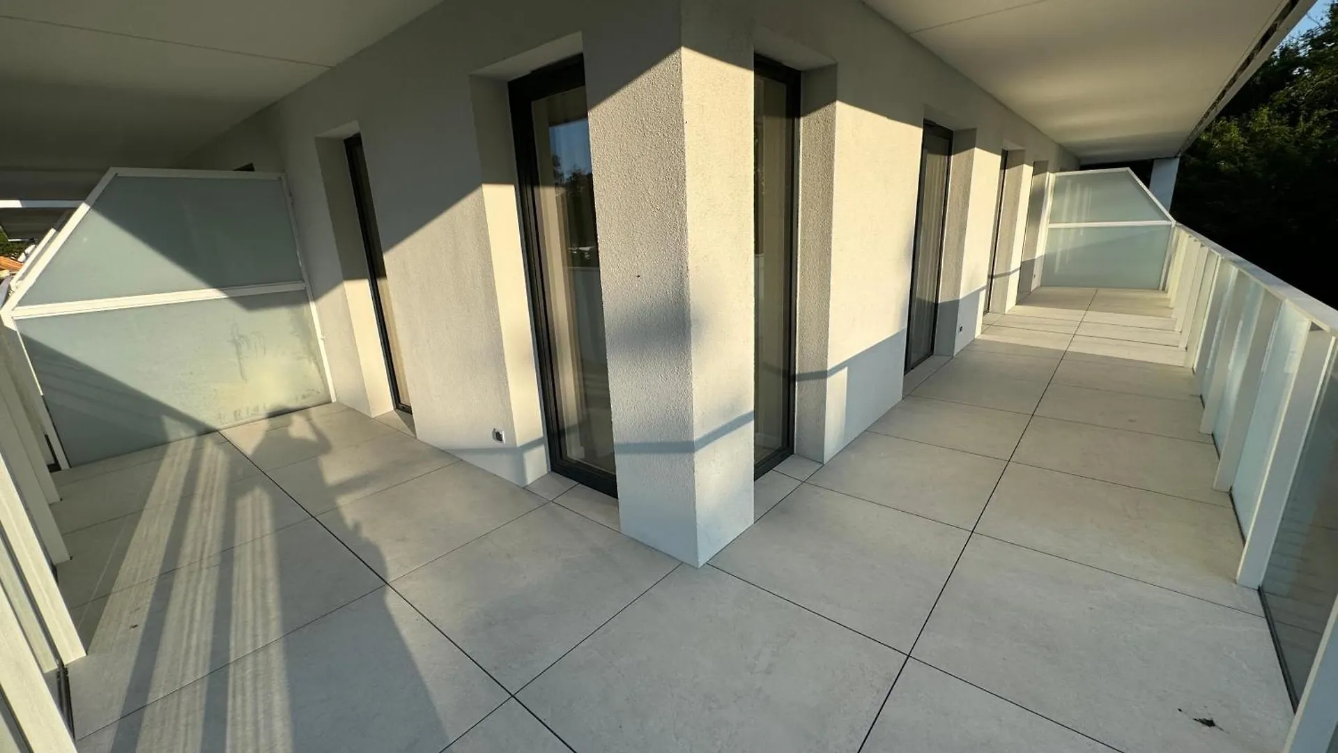 4Summer Golden Dune - Parking, Przestronne Mieszkanie 50M2, Caly Apartament Do Dyspozycji, Duzy Taras Z Pieknym Zachodem Slonca Parkplatz, Geraeumige Wohnung Mit 50 M2, Ganzes Apartment Zur Verfuegung, Grosse Terrasse Mit Wunderschoenem Sonnenunterga Kolobrzeg 0*,  Poland